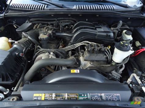 2004 Ford E-550 engine