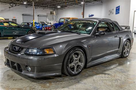 2004 Ford Mustang photo