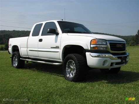 2004 Gmc G2500