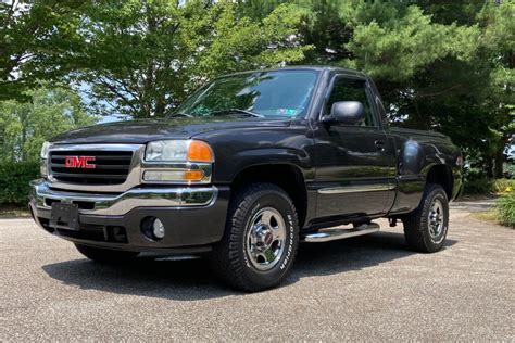 2004 Gmc Sierra 1500 hd photo