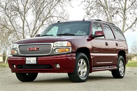 2004 Gmc Yukon photo