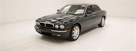 2004 Jaguar Xj8 photo