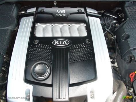 2004 Kia Amanti engine