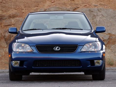 2004 Lexus Is