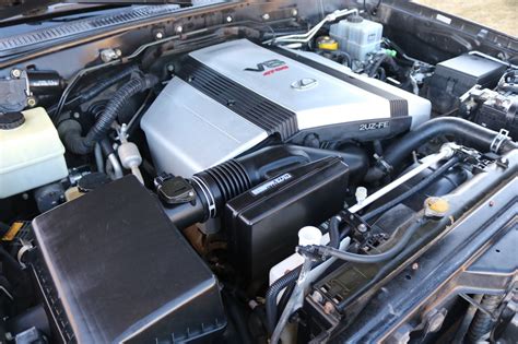 2004 Lexus Lx470 engine