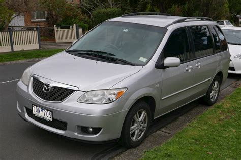 2004 Mazda Mpv photo