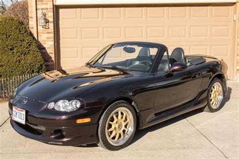 2004 Mazda Mx-5 photo