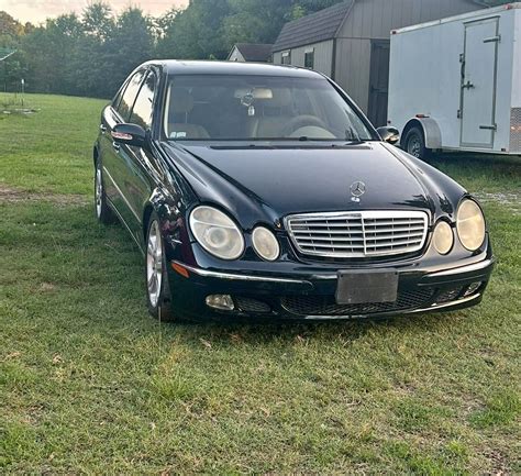 2004 Mercedes-benz E350 photo