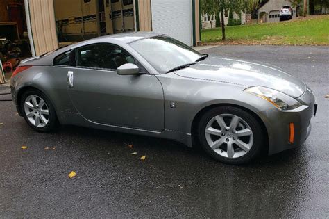 2004 Nissan 350z photo