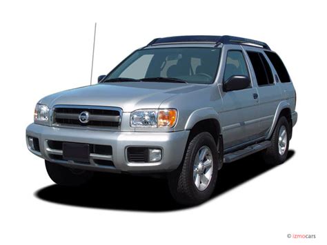 2004 Nissan Pathfinder photo