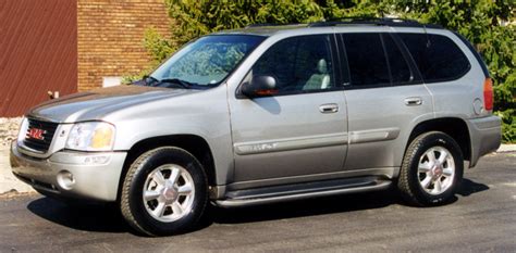 2004 Oldsmobile Bravada photo