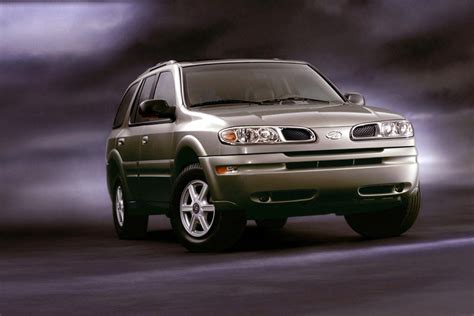 2004 Oldsmobile Bravada photo