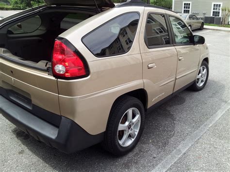 2004 Pontiac Aztek