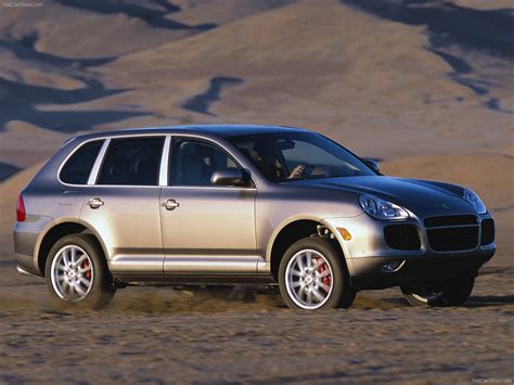 2004 Porsche Cayenne