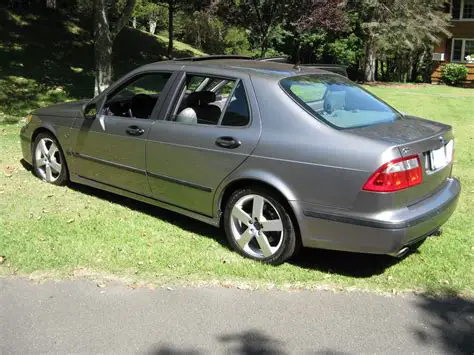 2004 Saab 9-5