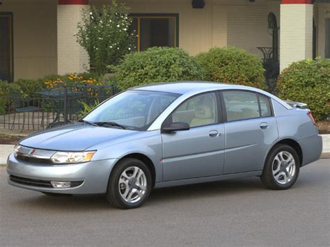 2004 Saturn Ion