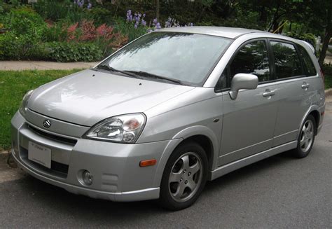 2004 Suzuki Aerio photo