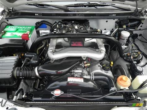 2004 Suzuki Grand vitara engine