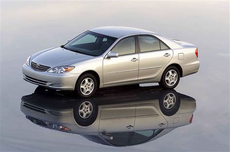 2004 Toyota Camry photo