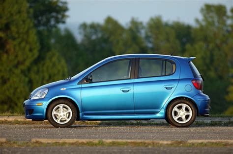 2004 Toyota Echo photo