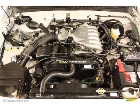 2004 Toyota Tacoma engine