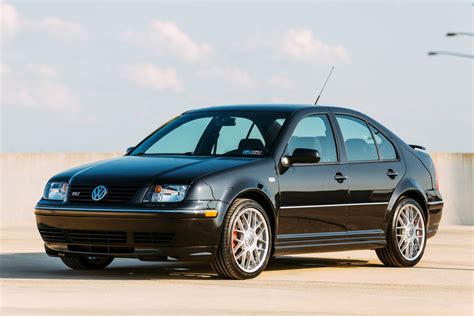 2004 Volkswagen Jetta photo