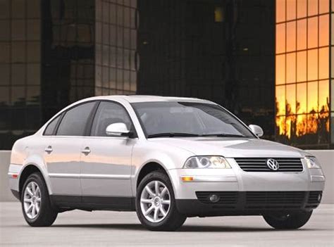 2004 Volkswagen Passat photo