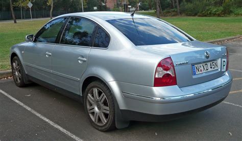 2004 Volkswagen Passat photo