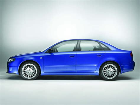 2005 Audi A4 photo