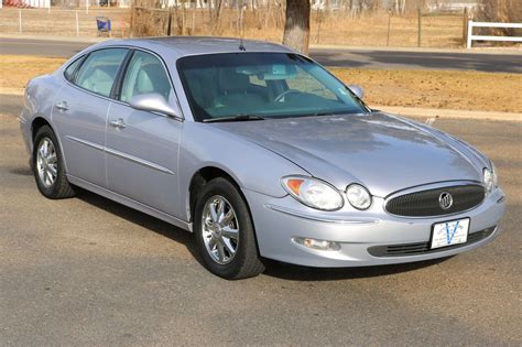 2005 Buick Lacrosse photo