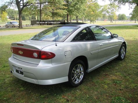 2005 Chevrolet Cavalier photo