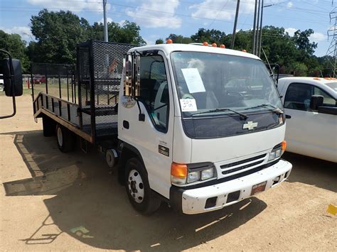 2005 Chevrolet W3500 photo