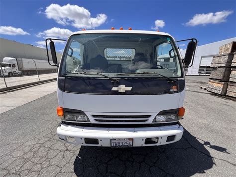 2005 Chevrolet W4500 photo