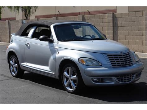 2005 Chrysler Pt cruiser photo