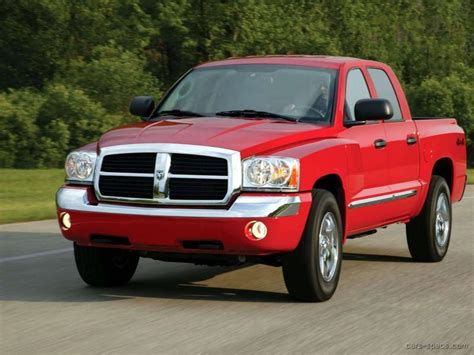 2005 Dodge Dakota photo