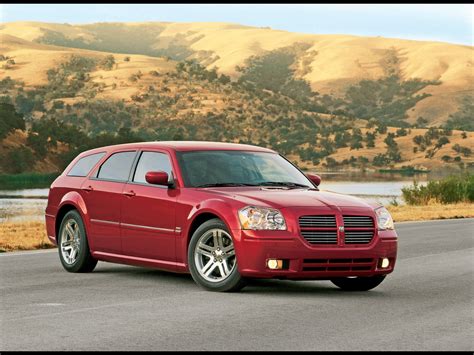 2005 Dodge Magnum