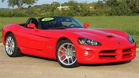 2005 Dodge Viper