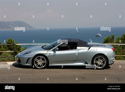 2005 Ferrari F430 photo