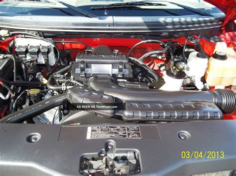 2005 Ford F-150 engine