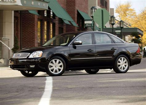 2005 Ford Five hundred photo