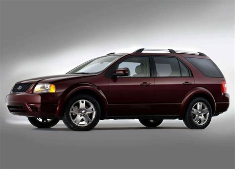 2005 Ford Freestyle photo