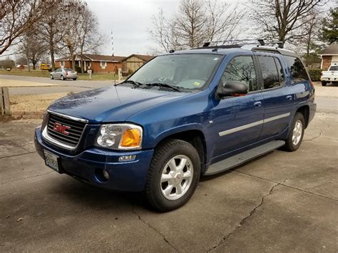 2005 Gmc Envoy xuv photo