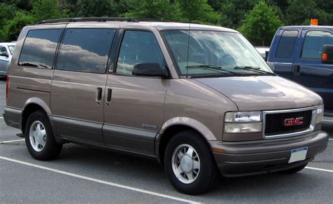 2005 Gmc Safari engine