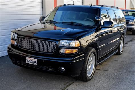 2005 Gmc Yukon denali xl photo