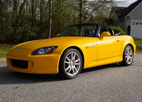 2005 Honda S2000 photo