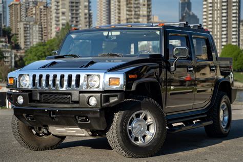 2005 Hummer H2 sut photo