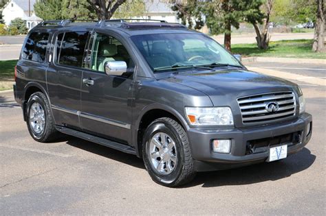 2005 Infiniti Qx56 photo