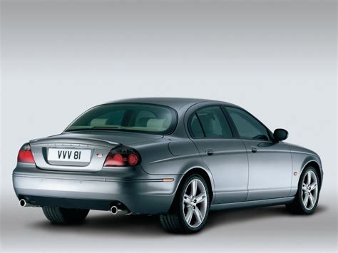 2005 Jaguar S-type photo