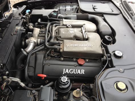 2005 Jaguar Xjr engine