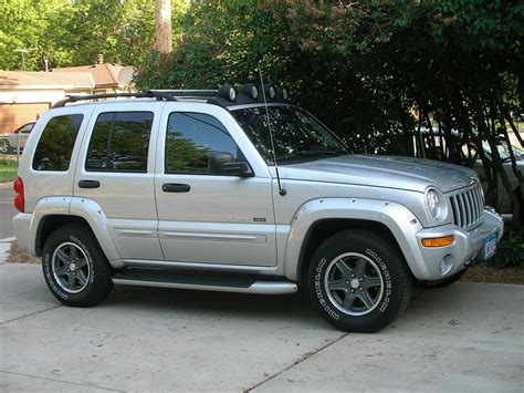 2005 Jeep Liberty photo